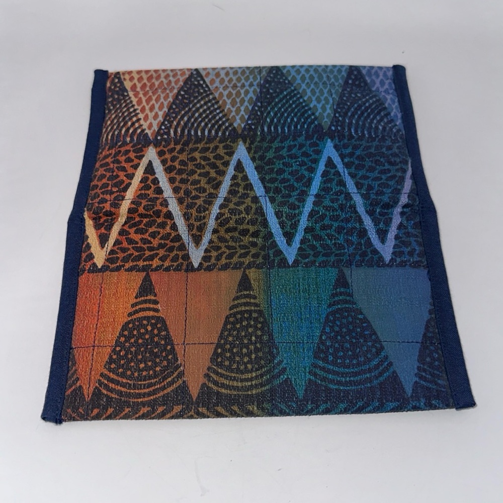 Kumhinda made in Zimbabwe Wallet Hand Made on Silk Thread Weaver Excellent